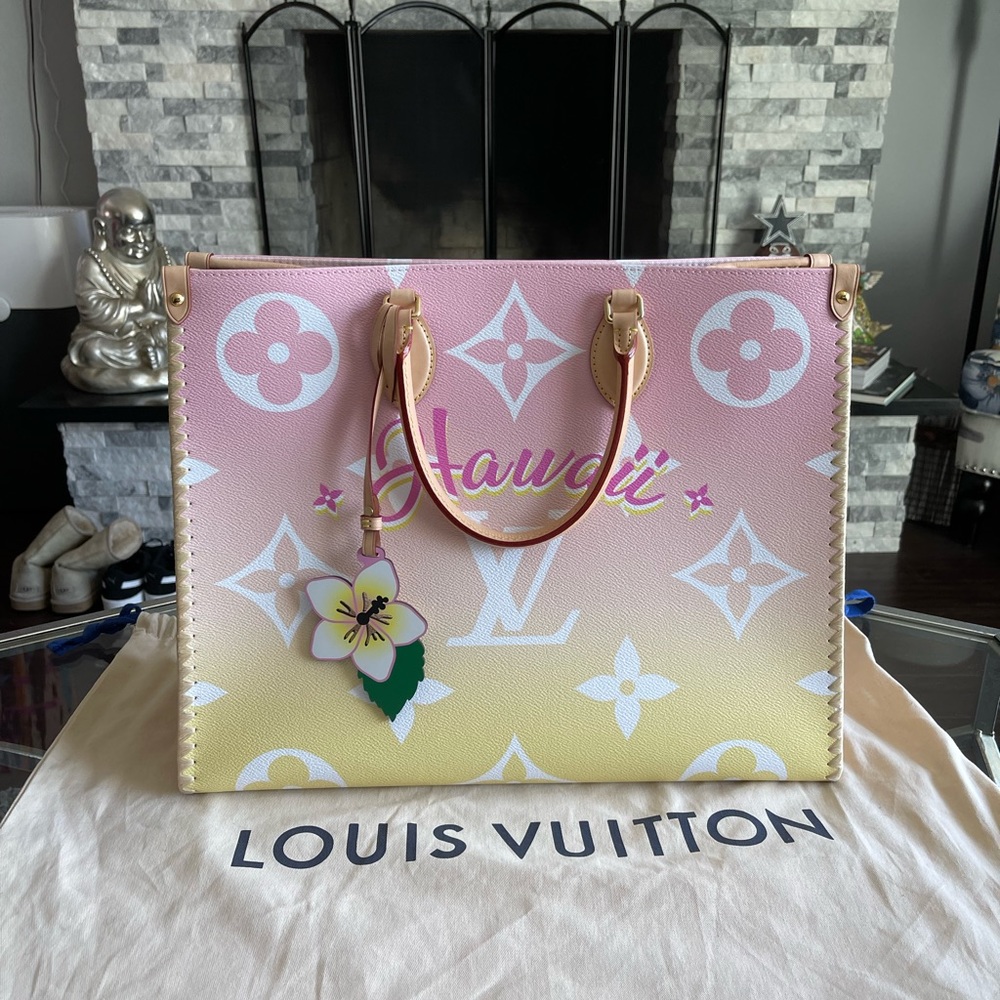 Louis Vuitton Hawaii OnTheGo GM
